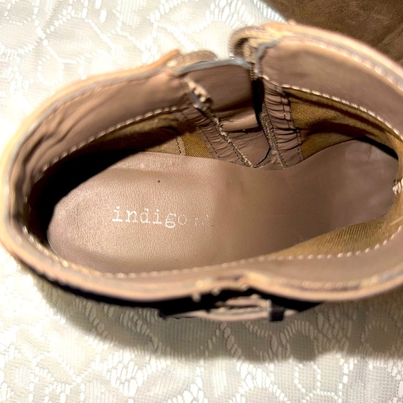 INDIGO RD. Western style faux leather brown boots heel strap buckle - Picture 5 of 8